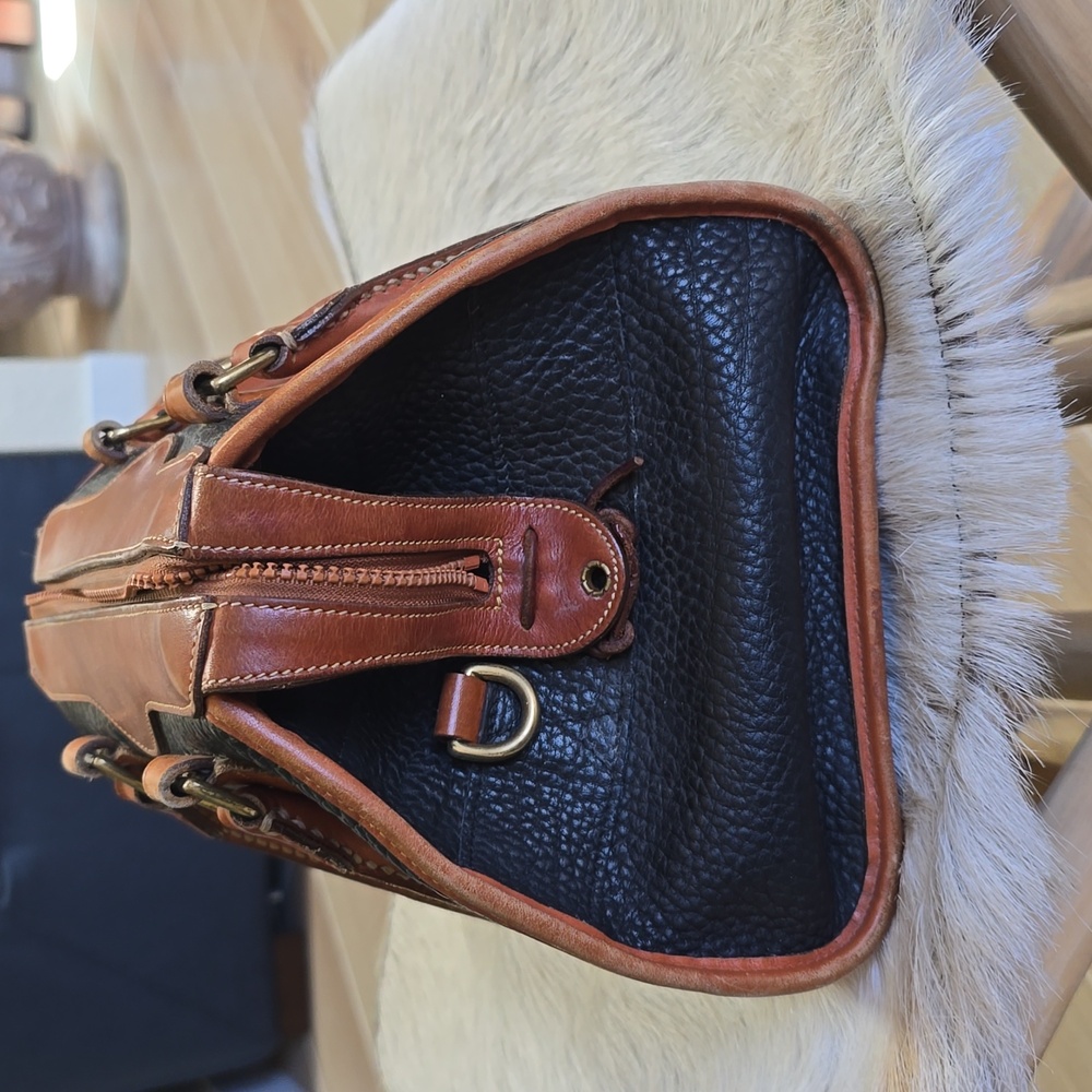 Dooney & Bourke Handbag - Picture 4 of 10